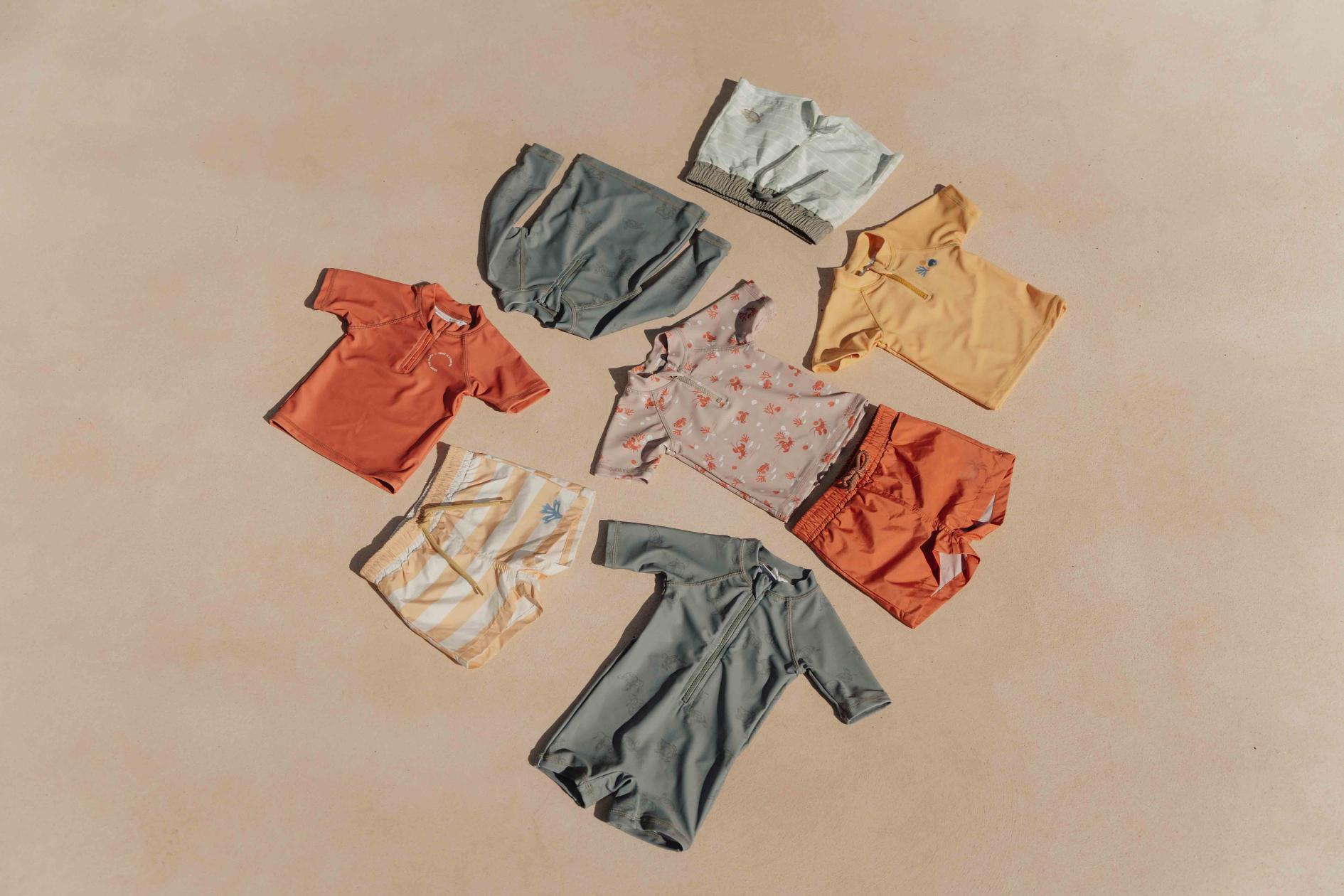 Zwemshirt Little Dutch rood OP=OP